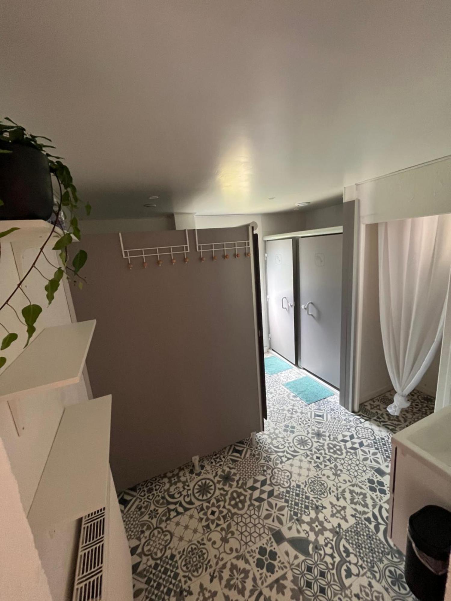 Maison Eclusiere Le Coup De Pompe Hostel Meilhan-sur-Garonne