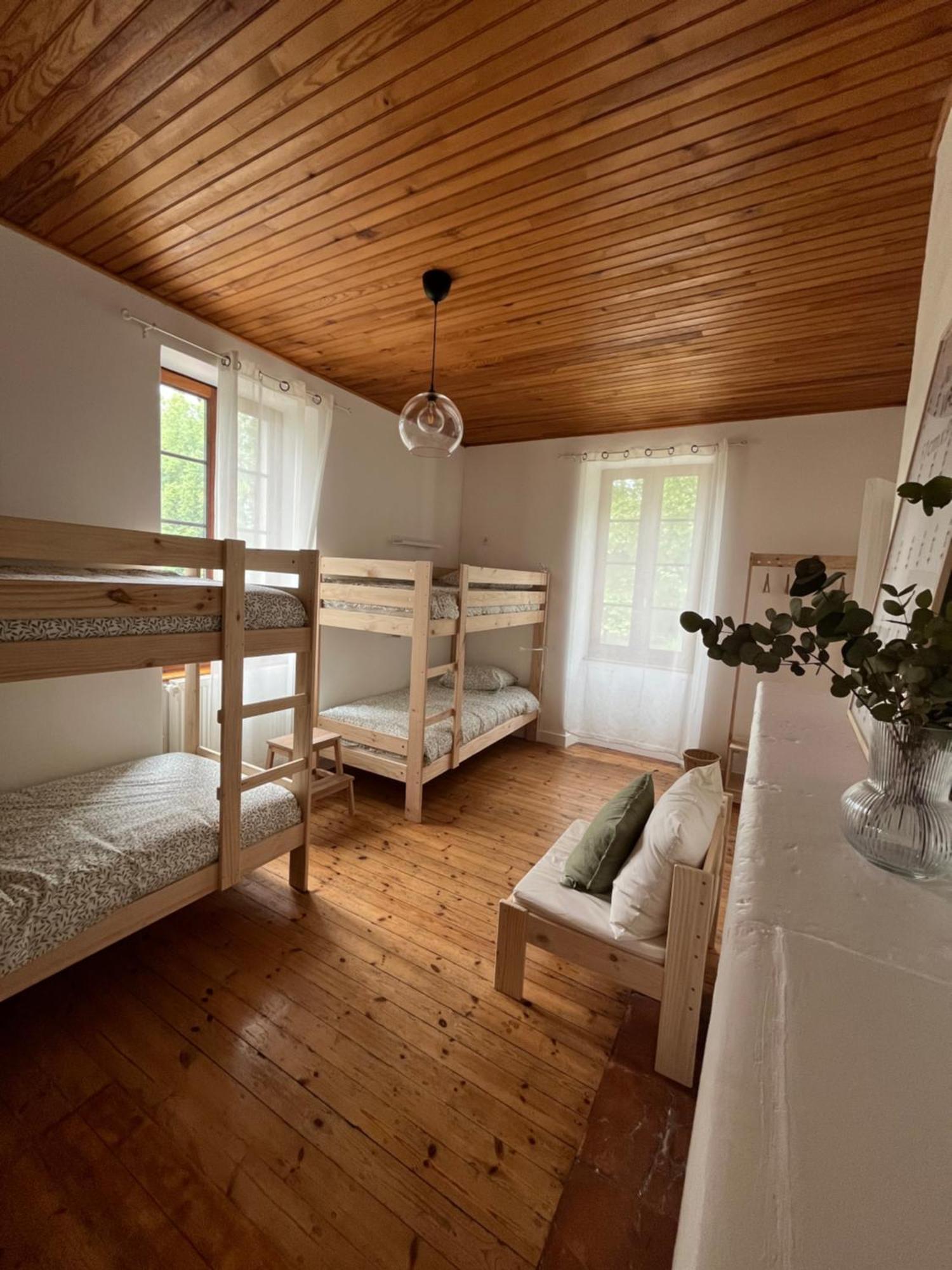 Maison Eclusiere Le Coup De Pompe Hostel