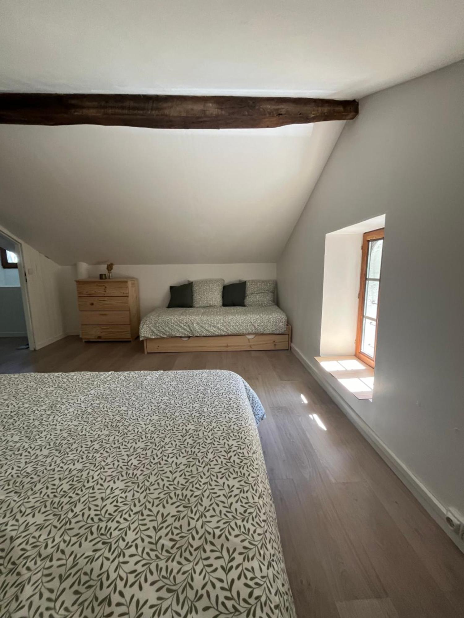 Hostel Maison Eclusiere Le Coup De Pompe