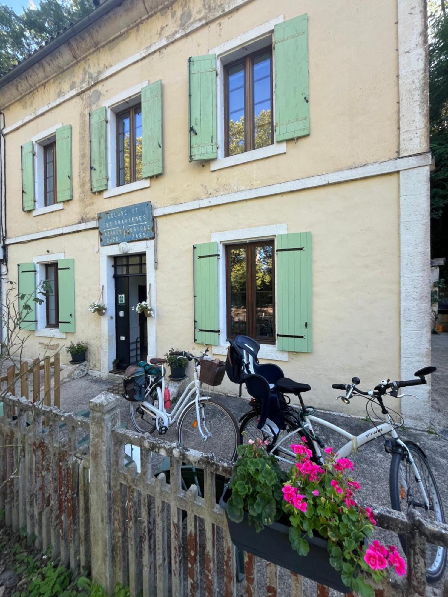 Maison Eclusiere Le Coup De Pompe Auberge de jeunesse Meilhan-sur-Garonne